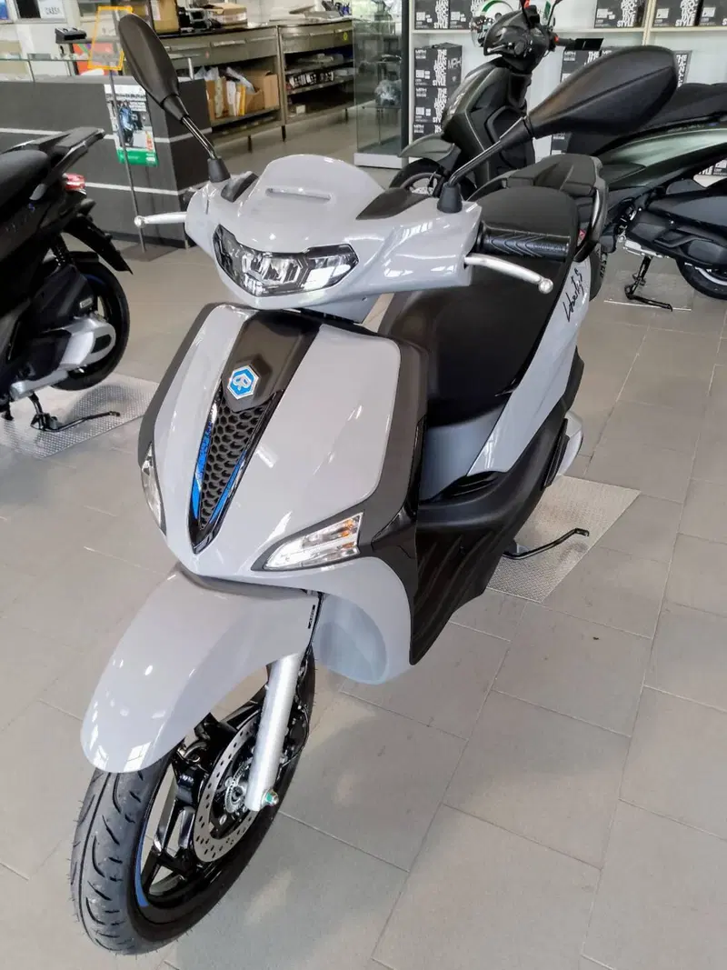 Piaggio Liberty 125 S (2025 - 26) (2)