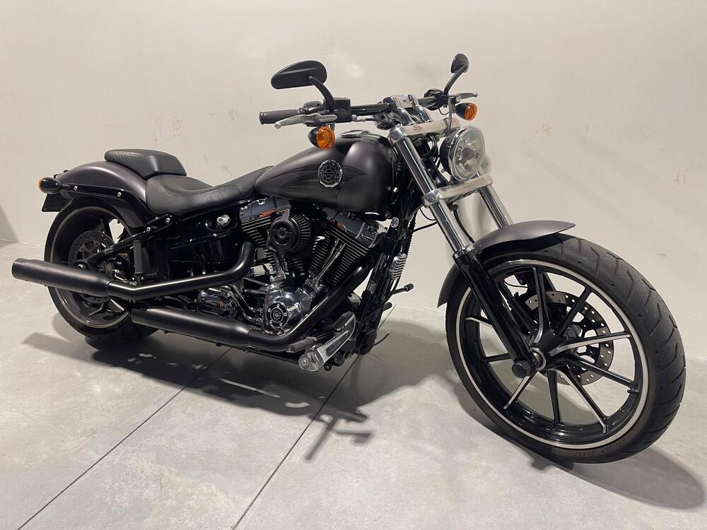 Harley-Davidson 1690 Breakout (2013 - 17) - FXSB