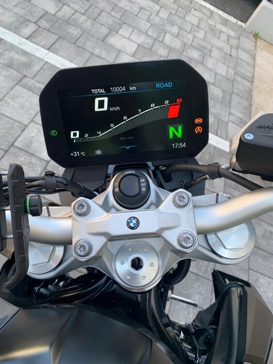 Bmw F 900 R (2021 - 24) (2)