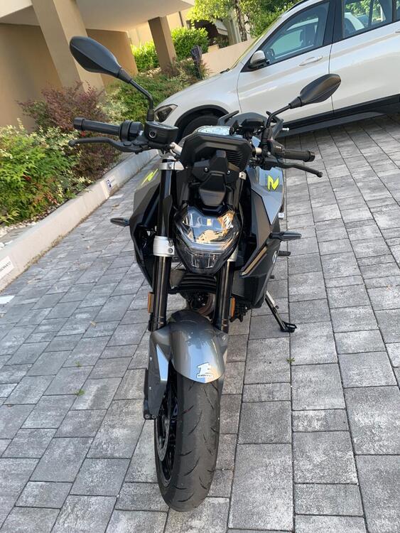 Bmw F 900 R (2021 - 24) (4)