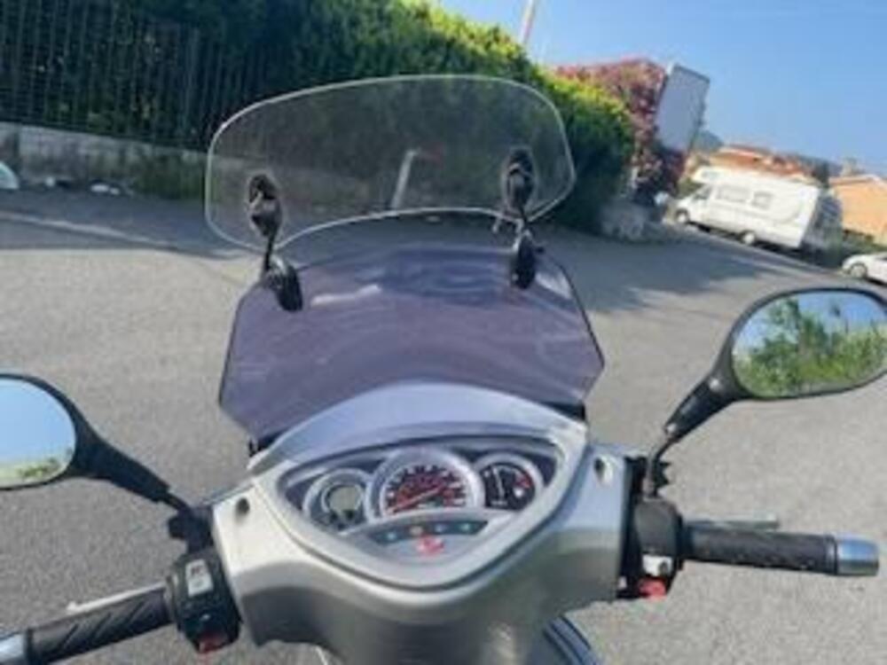 Kymco People 200i GT (2010 - 17) (3)