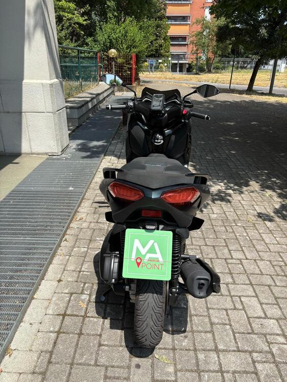 Yamaha X-Max 125 Tech Max (2021 - 24) (4)