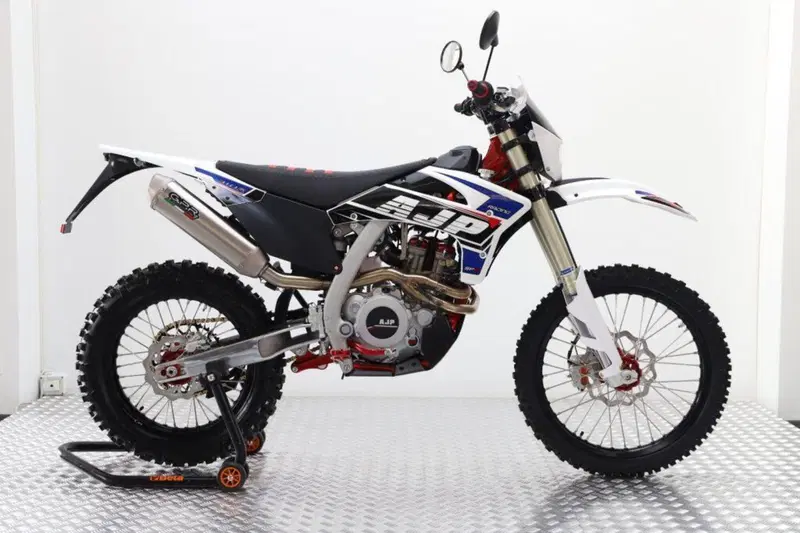 AJP SPR 310R Enduro (2023 - 26)