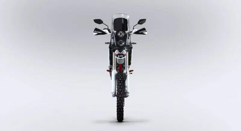 AJP PR7 650 Adventure (2021 - 24) (5)