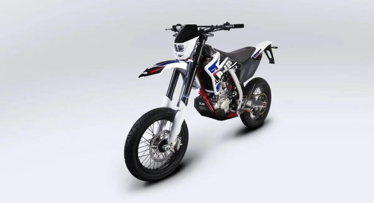 AJP SPR 250 Supermoto (2023 - 26) (3)