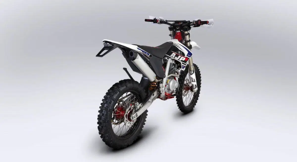 AJP SPR 240 Extreme Enduro (2023 - 26) (4)