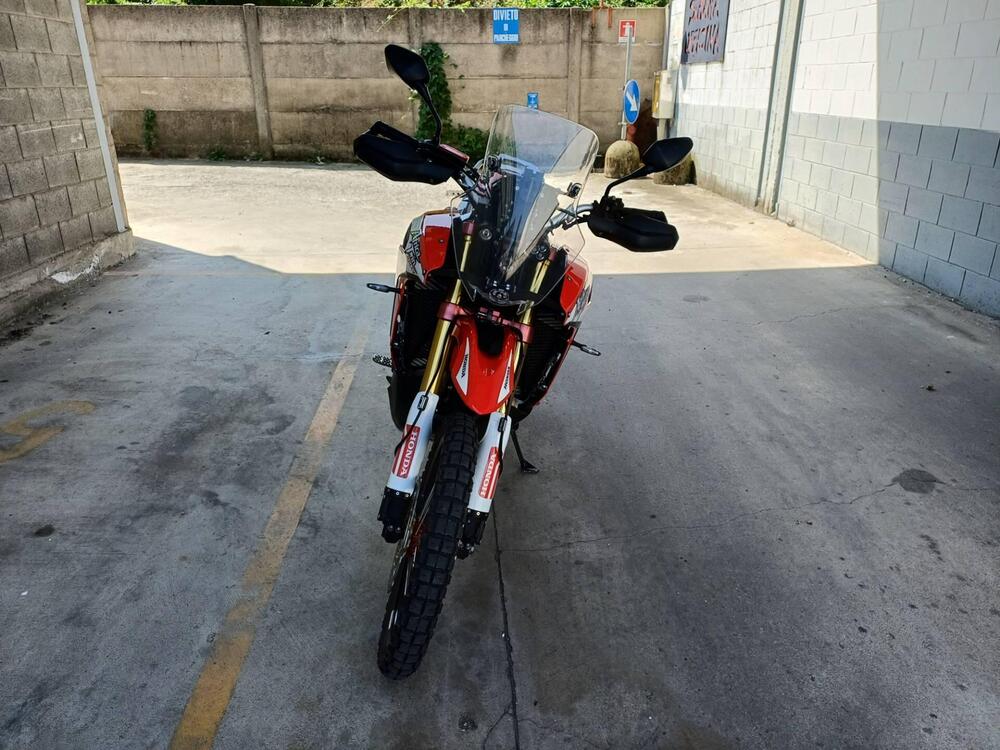 Honda Africa Twin CRF 1000L Rally (2018) (2)