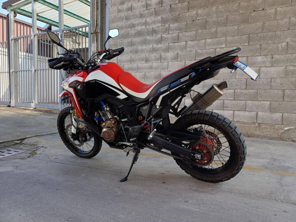 Honda Africa Twin CRF 1000L Rally (2018) (4)