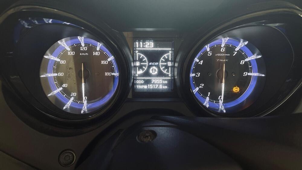 Yamaha T-Max 530 (2017 - 19) (4)