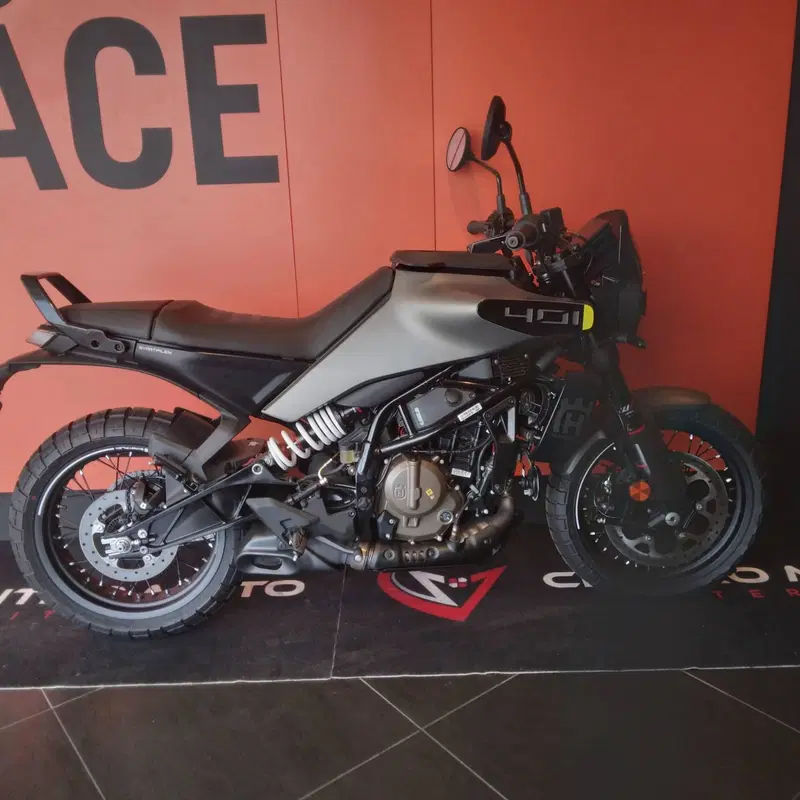 Husqvarna Svartpilen 401 (2024 - 26)