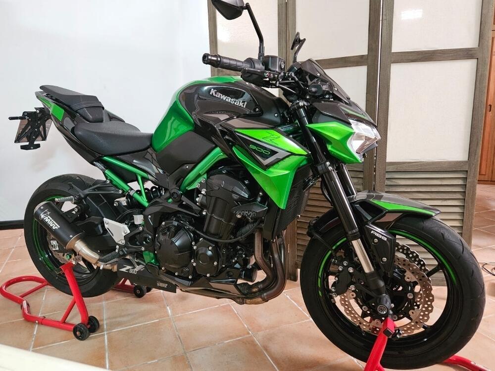 Kawasaki Z 900 (2021 - 24) (2)