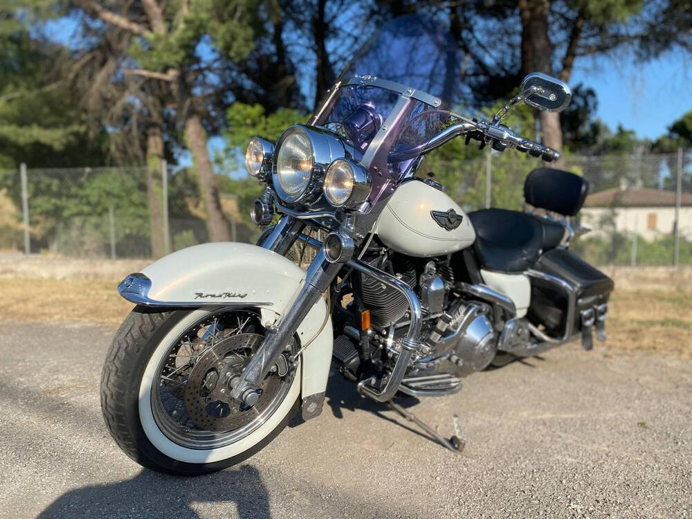 Harley-Davidson 1450 Road King Classic (2003 - 05) - FLHRCI (4)