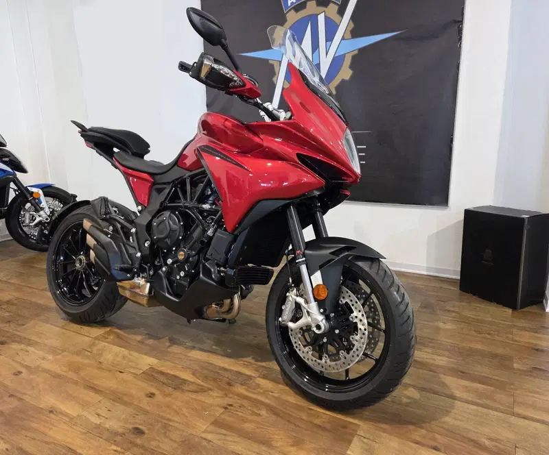 MV Agusta Turismo Veloce 800 R (2023 - 26) (2)