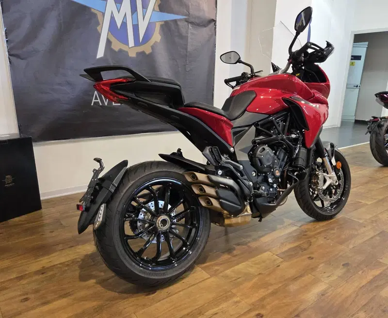 MV Agusta Turismo Veloce 800 R (2023 - 26) (3)