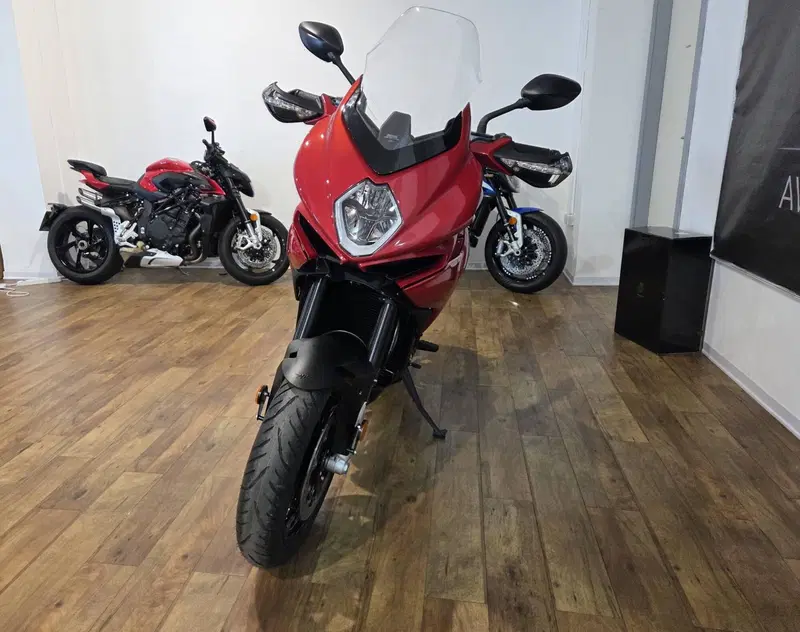 MV Agusta Turismo Veloce 800 R (2023 - 26) (9)