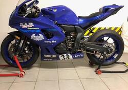 Yamaha YZF R7 (2021 - 25) usata
