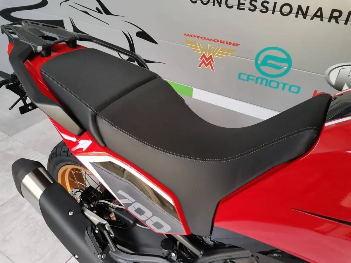 Moto Morini X-Cape 700 Gold Edition (2025 - 26) (15)