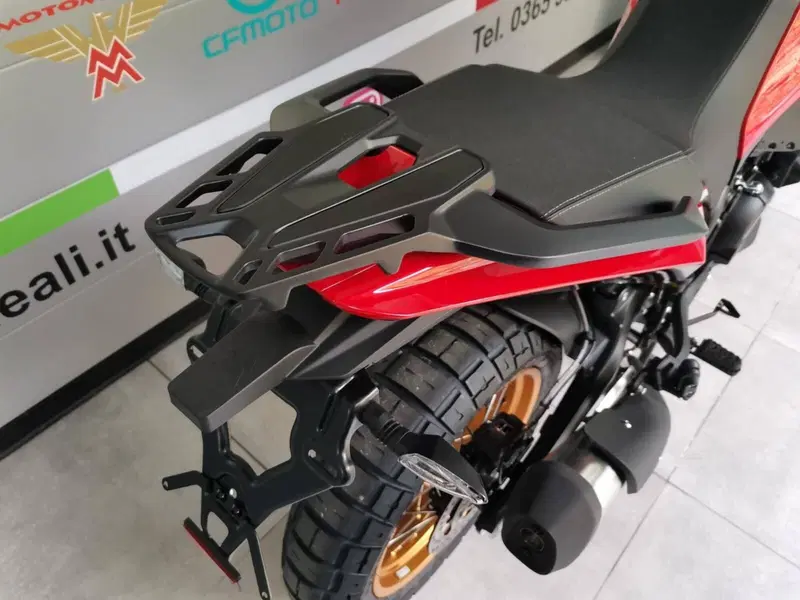 Moto Morini X-Cape 700 Gold Edition (2025 - 26) (16)