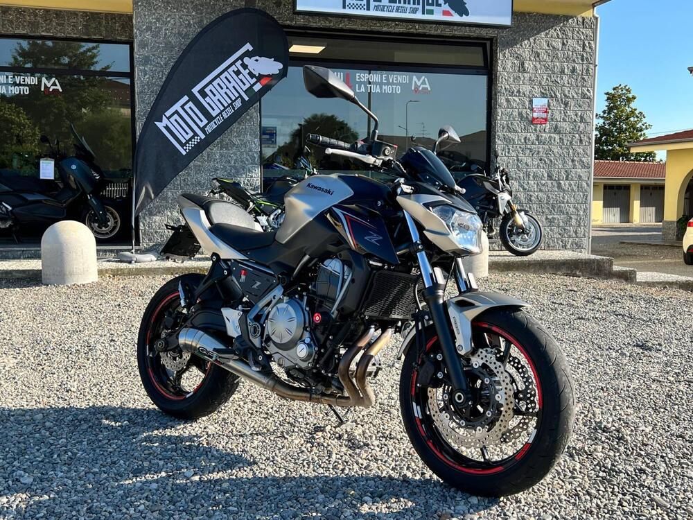 Kawasaki Z 650 (2017 - 19) (2)
