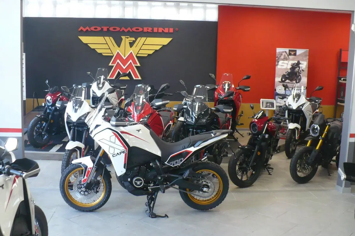 Moto Morini X-Cape 700 Gold Edition (2025 - 26) (5)