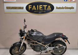 Ducati Monster 900 Dark (1999 - 02) usata