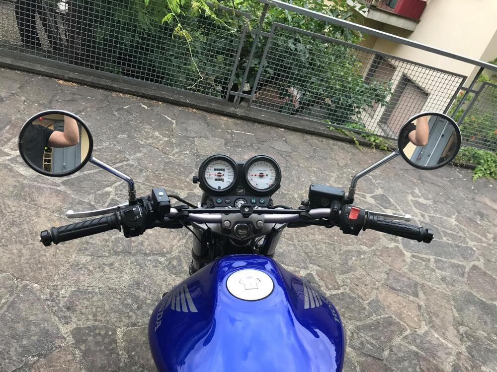 Honda Hornet 600 (2000 - 02) (3)