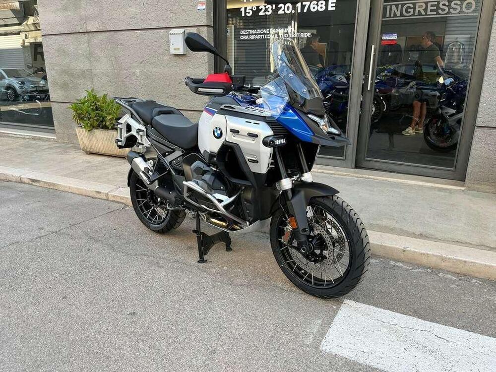 Bmw R 1300 GS Adventure Trophy (2025) (2)