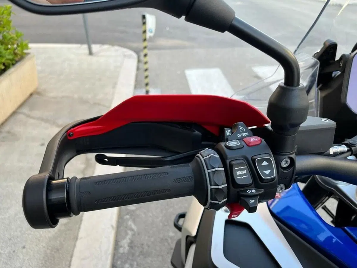Bmw R 1300 GS Adventure Trophy (2025 - 26) (10)