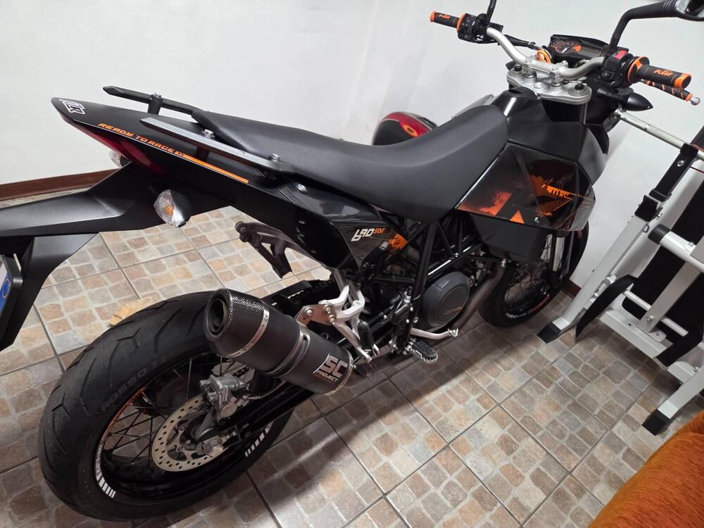 KTM 690 Supermoto