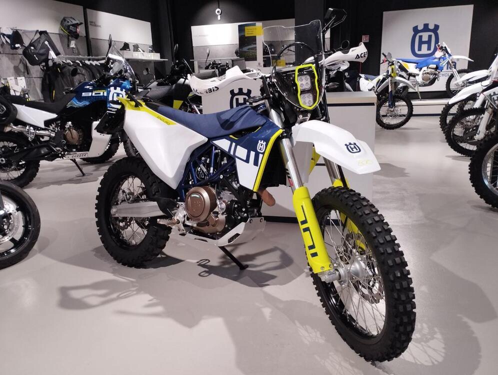 Husqvarna 701 Enduro (2023 - 25) (2)