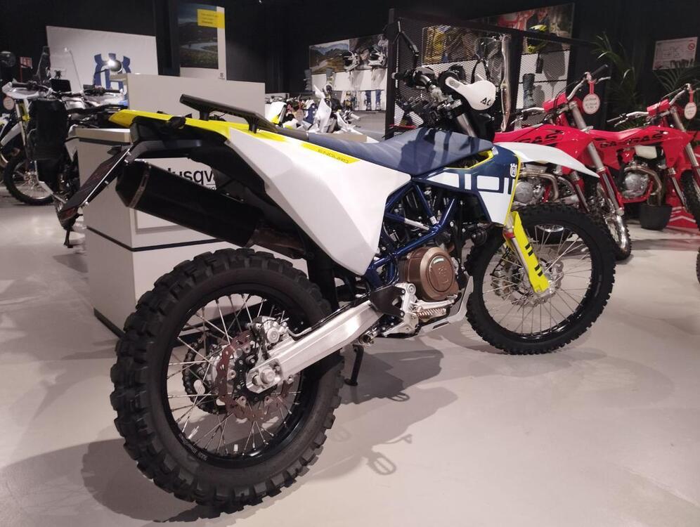 Husqvarna 701 Enduro (2023 - 25) (4)