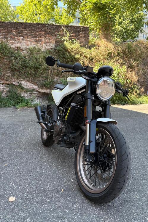 Husqvarna Vitpilen 401 (2018 - 19) (4)