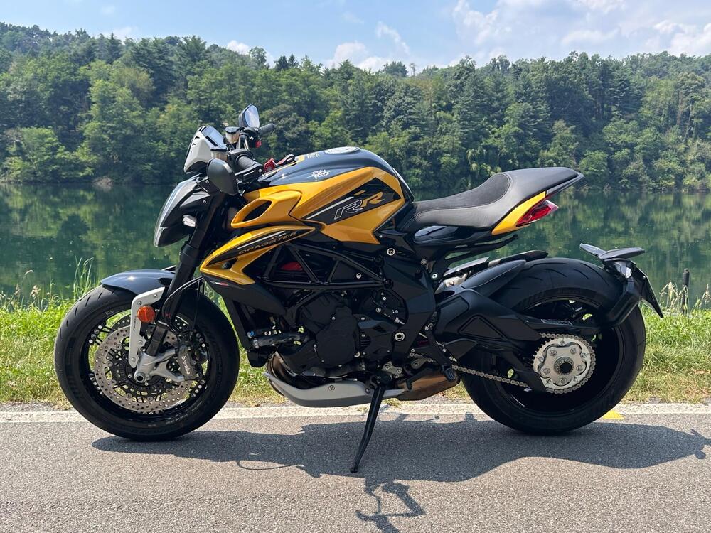 MV Agusta Dragster 800 RR (2021 - 23)