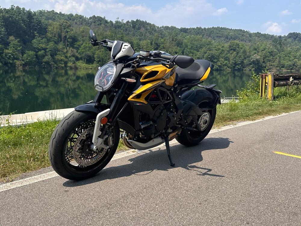 MV Agusta Dragster 800 RR (2021 - 23) (4)