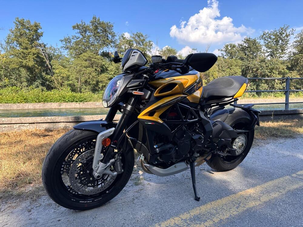 MV Agusta Dragster 800 RR (2021 - 23) (5)