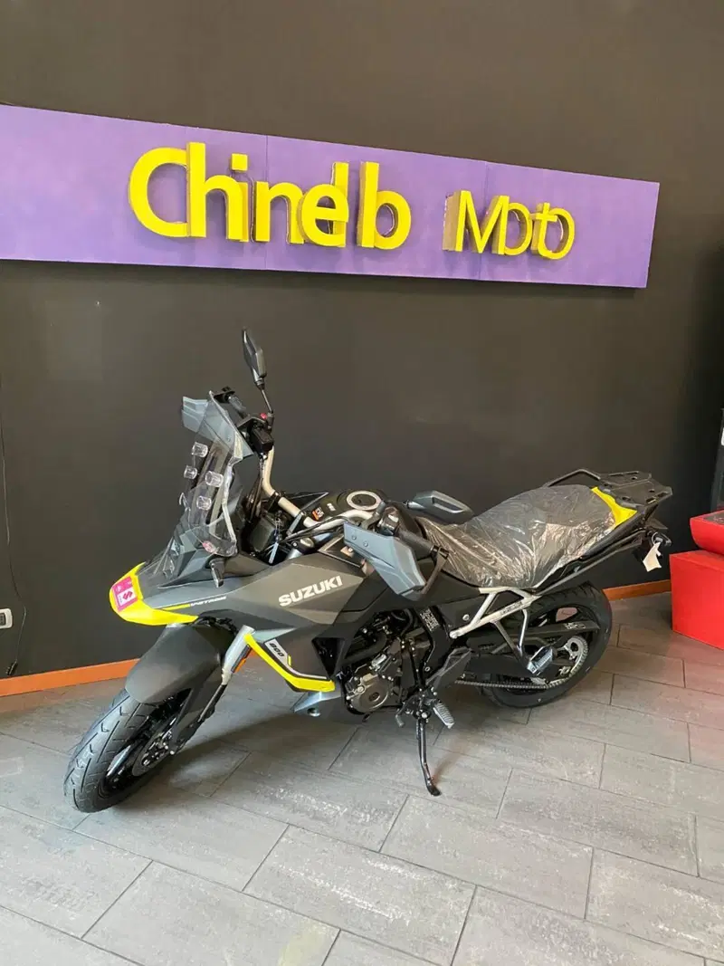 Suzuki V-Strom 800SE (2025 - 26) (2)