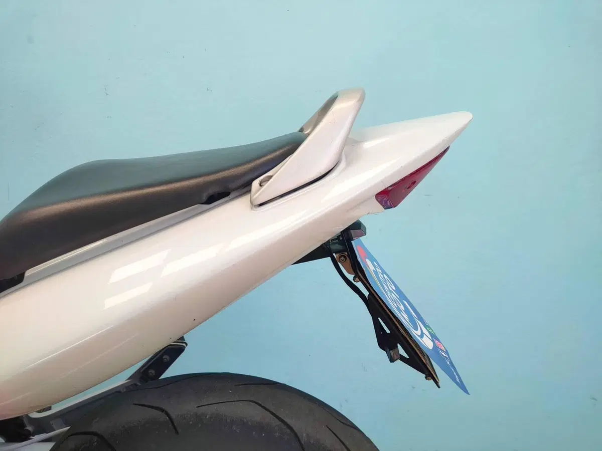 Honda Hornet 600 (2005 - 06) (16)