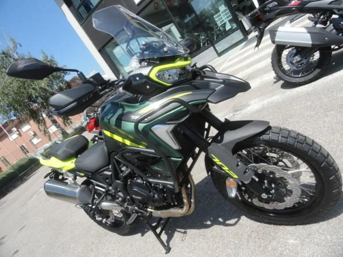 Benelli TRK 702X (2026) (2)