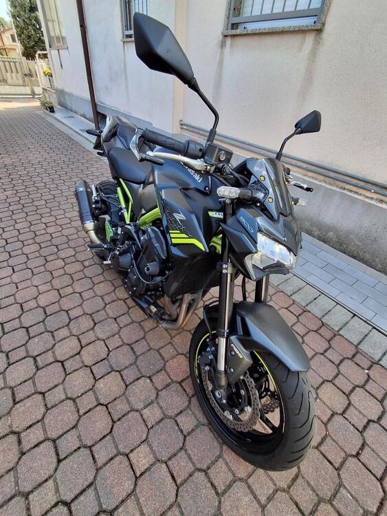 Kawasaki Z 900 Performance (2021 - 24) (4)