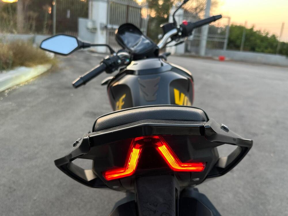 Voge Brivido 125R (2023 - 25) (2)