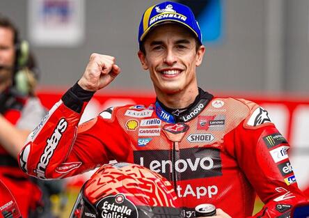 Marquez: A chi dice 'perché Alex ieri non ti ha attaccato?', rispondo: perché oggi Bez non mi ha attaccato?