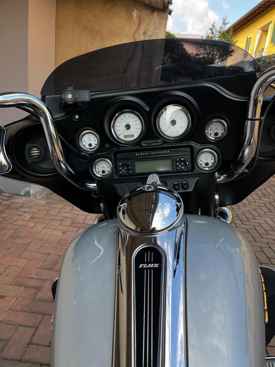 Harley-Davidson 1584 Street Glide (2008 - 10) - FLHX (3)