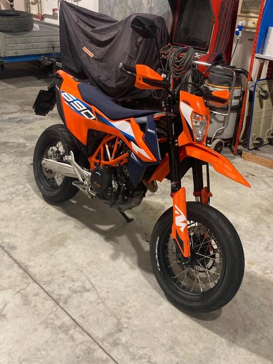KTM 690 SMC R (2023 - 25)