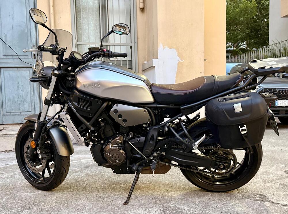 Yamaha XSR 700 ABS (2016 - 20) (5)