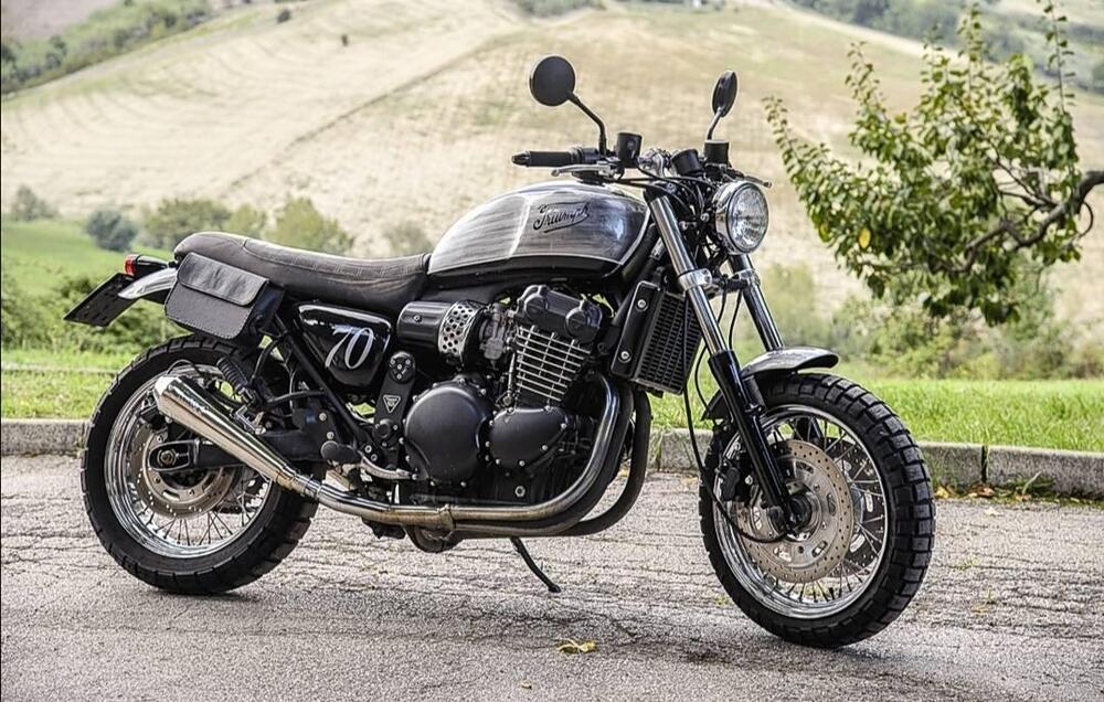 Triumph Thunderbird 900 sport