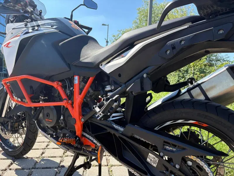 KTM 1090 Adventure R (2017 - 19) (8)