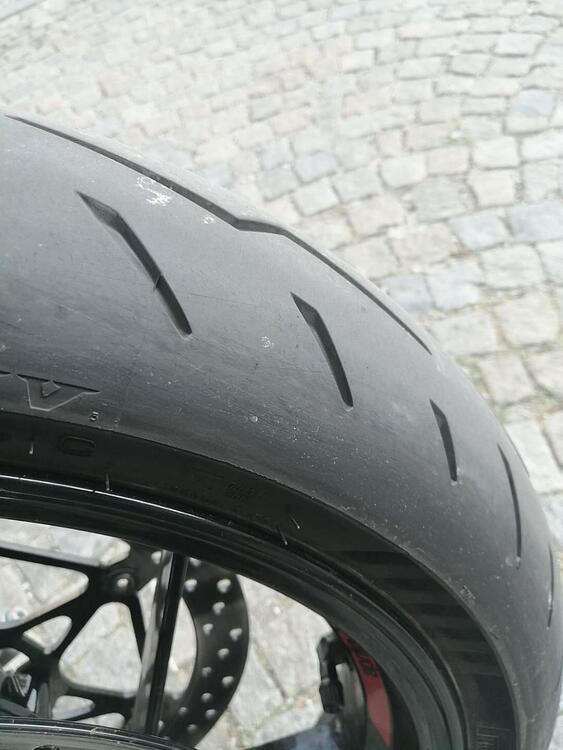 Aprilia Tuono 660 Factory (2022 - 24) (5)