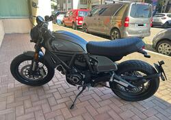 Ducati Scrambler 800 Night Shift (2021 - 22) usata