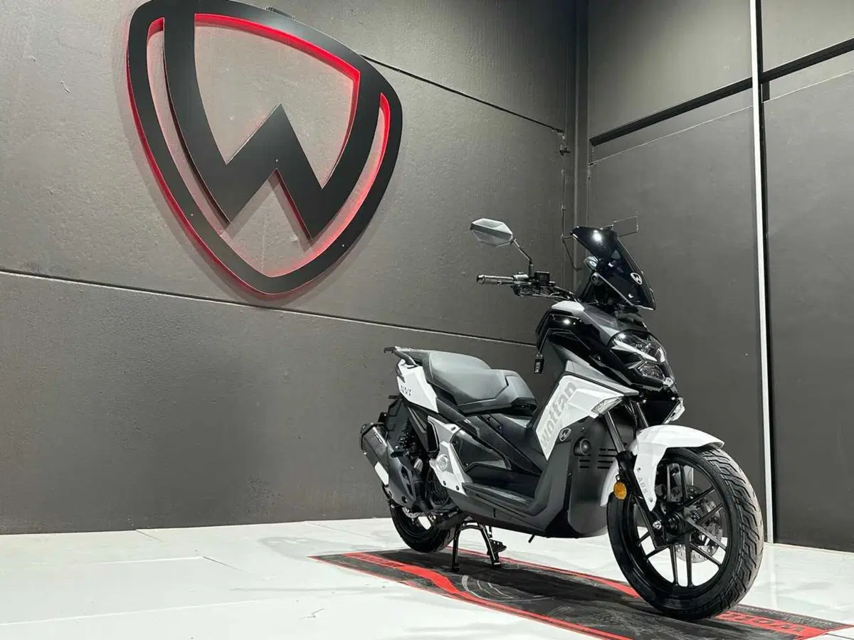 Nuovo Wottan Sixteen 125: ruota alta, appeal sportivo e prezzo d'attacco (29)