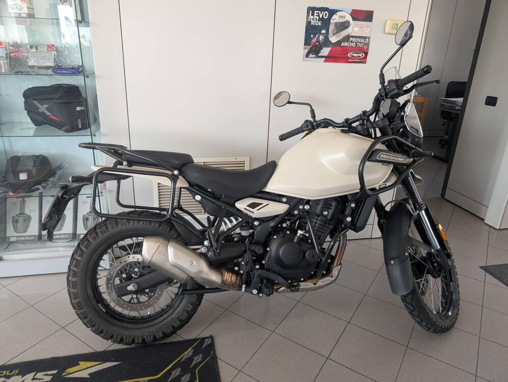 Royal Enfield Himalayan 450 (2024 - 25) (4)